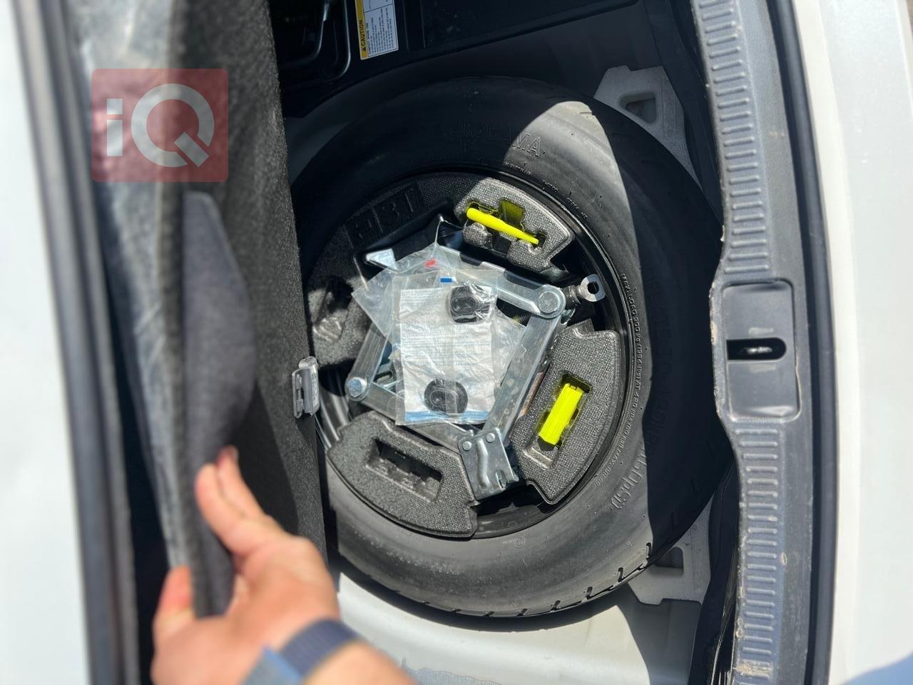 تۆیۆتا کراون